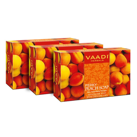 Pack of 3 Perky Peach Soap with Almomd oil (75 gms x 3)